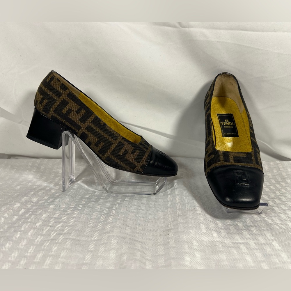 7191: Fendi Zucca Monogram Block Heel Pumps Brown Canvas & Leather EU 35
